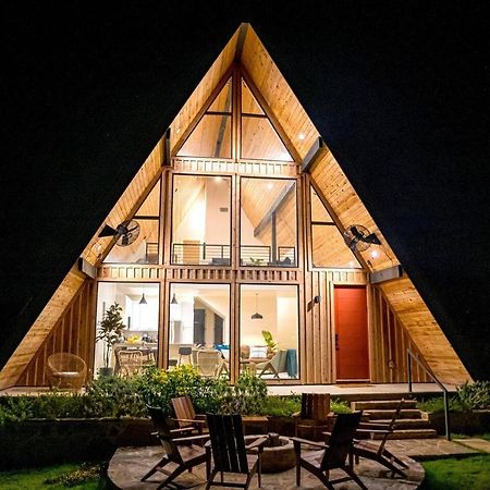Gruene Daze Chalet - Stylish Aframe - Escape The Ordinary Нью Браунфелс Экстерьер фото