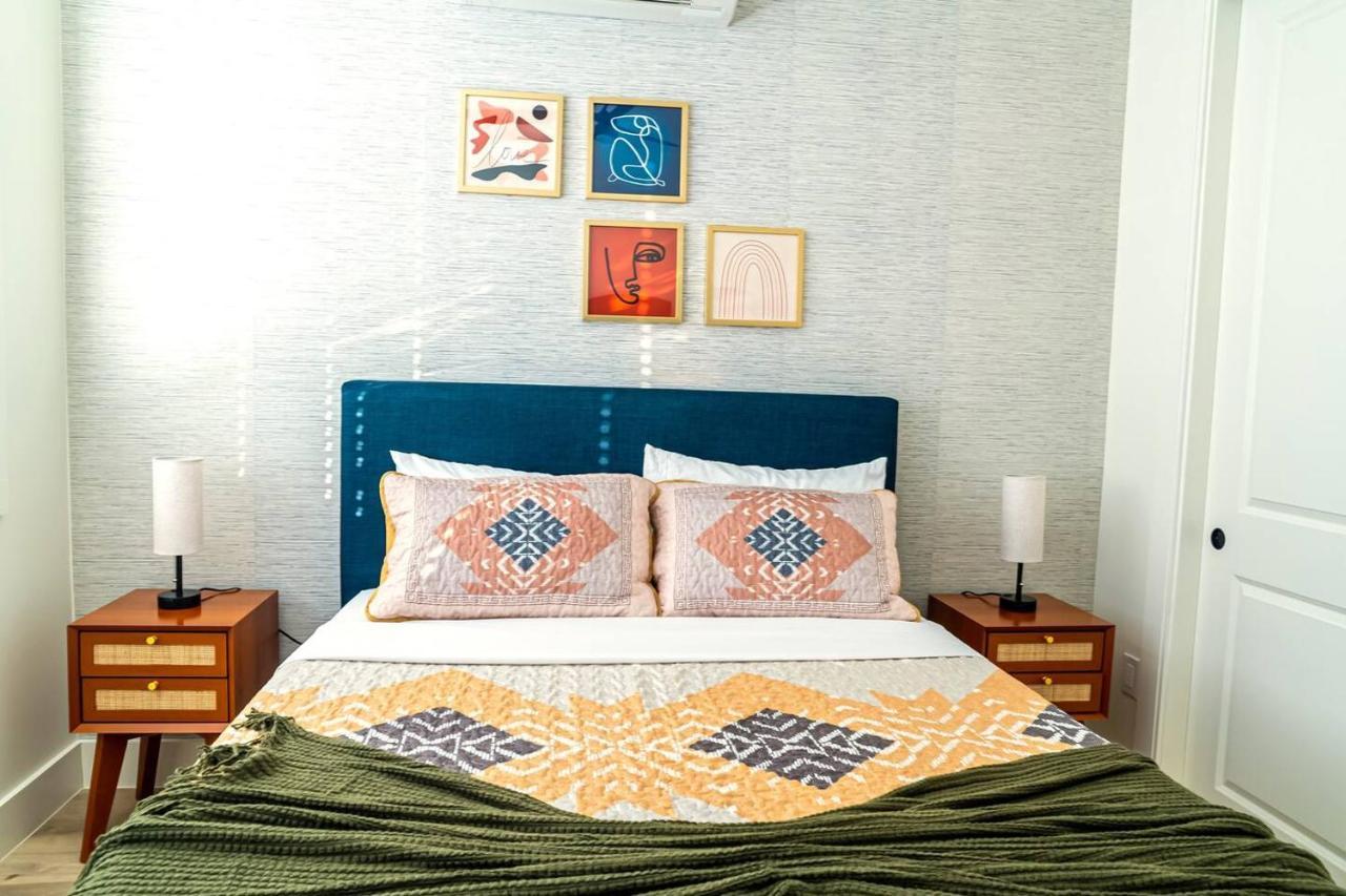 Gruene Daze Chalet - Stylish Aframe - Escape The Ordinary Нью Браунфелс Экстерьер фото
